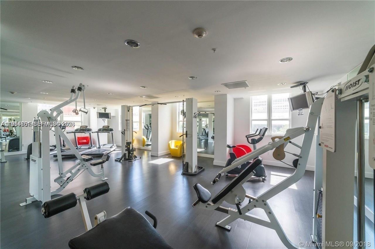 234 NE 3rd St #1509, Miami FL 33132