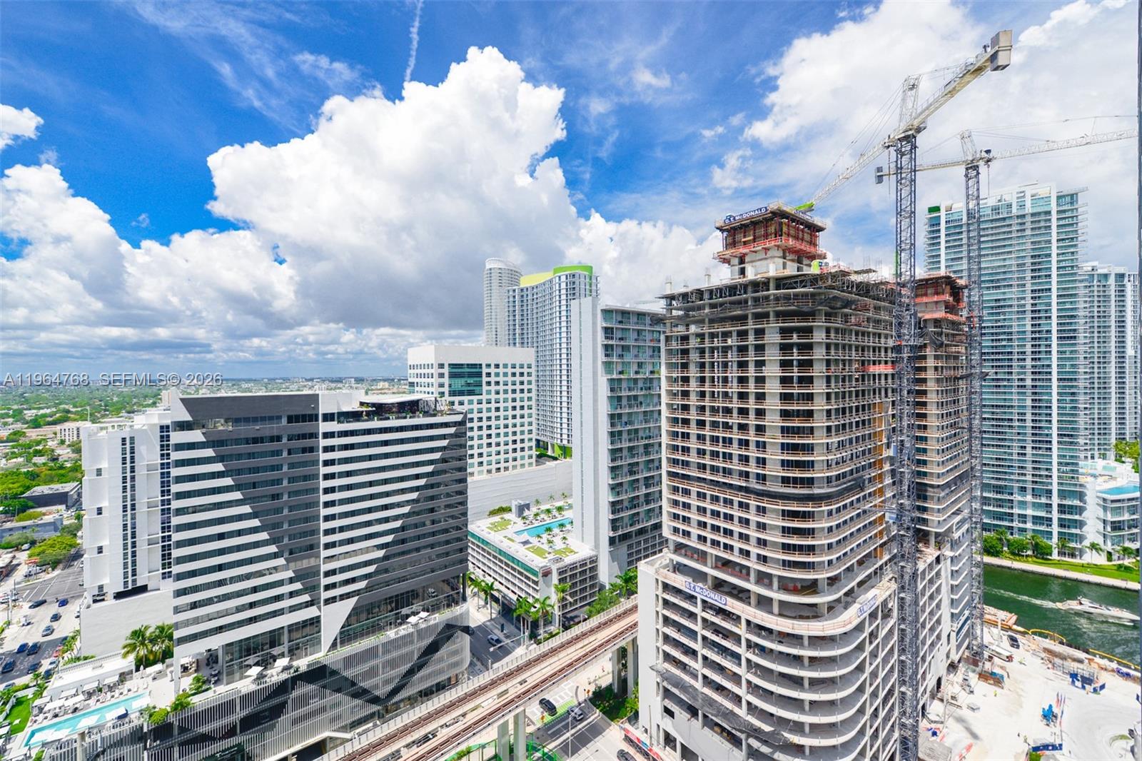 88 SW 7th St #2204, Miami FL 33130