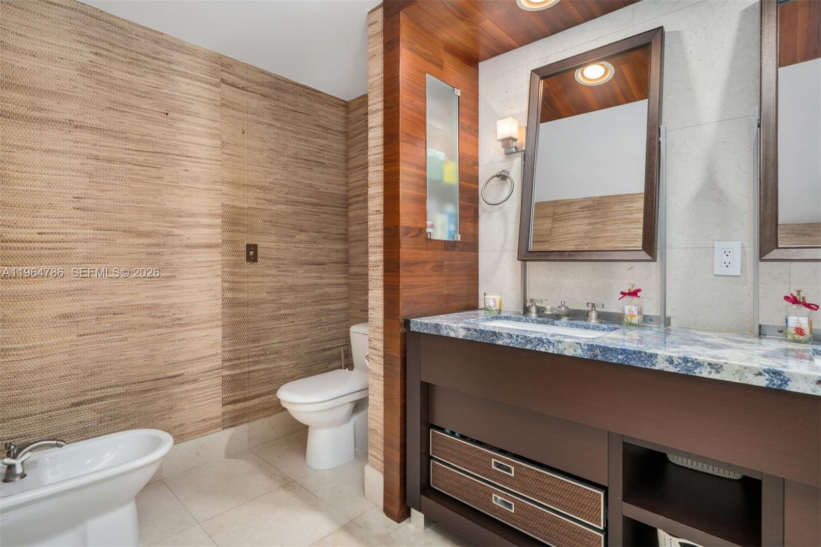 6799 Collins Ave #1102, Miami Beach FL 33141