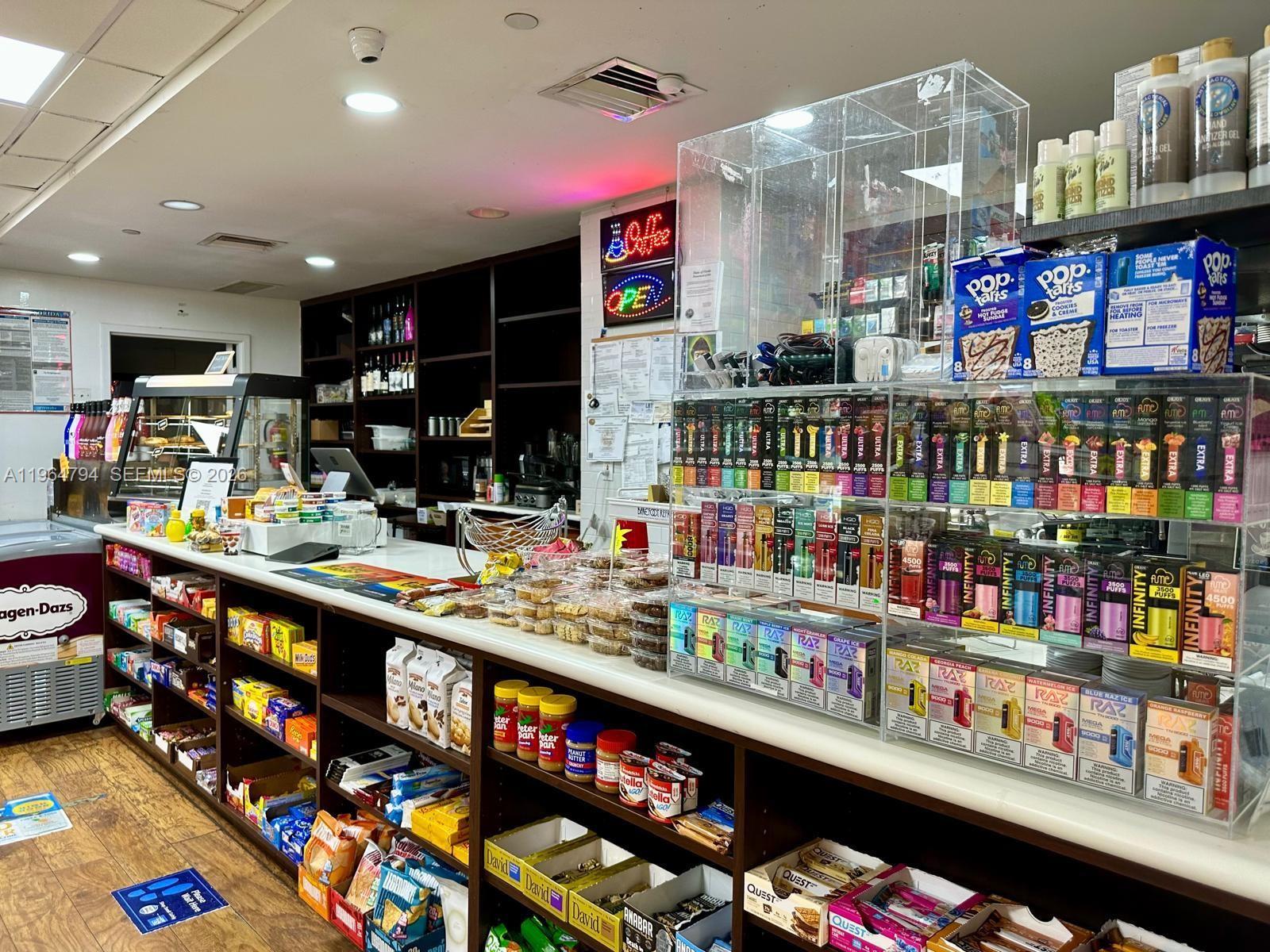 1000 West Ave #932, Miami Beach FL 33139