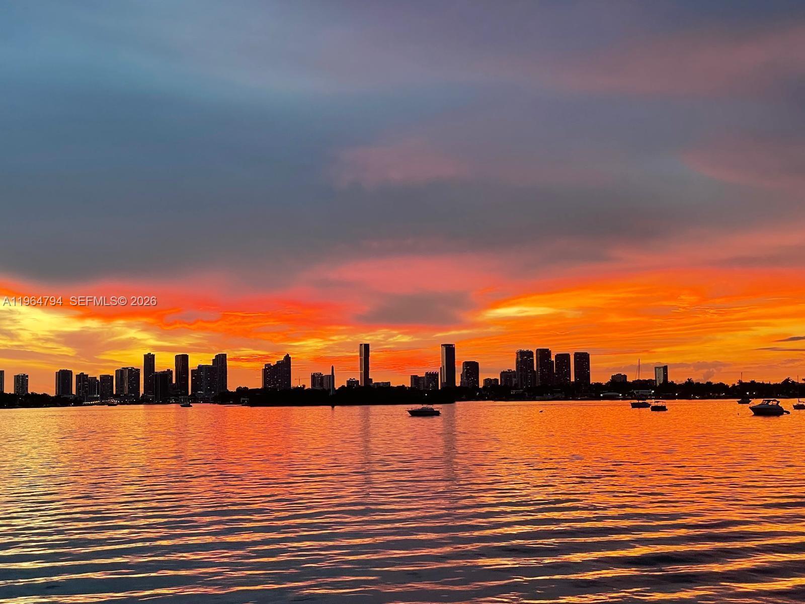 1000 West Ave #932, Miami Beach FL 33139