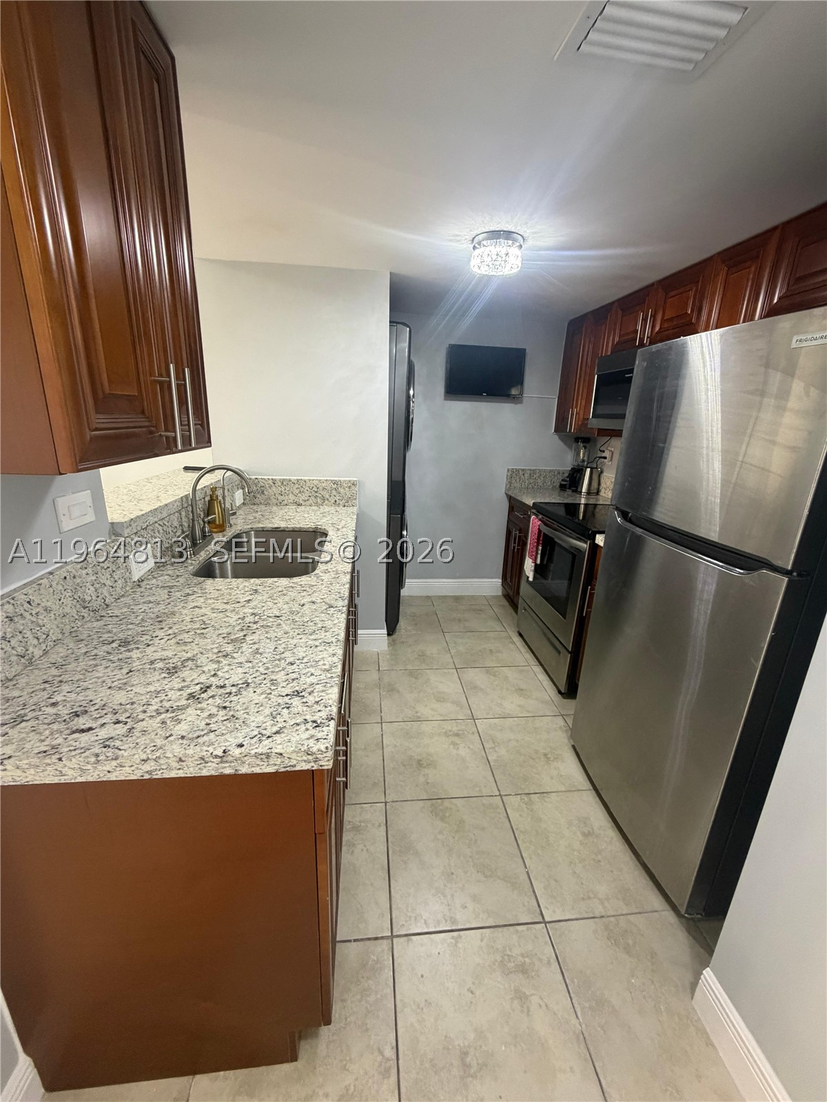 1955 NW 5th Pl #13, Miami FL 33136