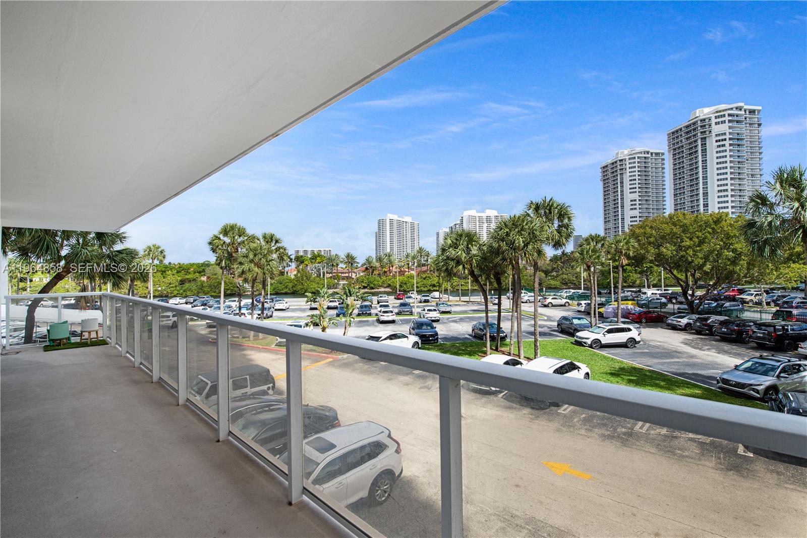 3731 N Country Club Dr #229, Aventura FL 33180