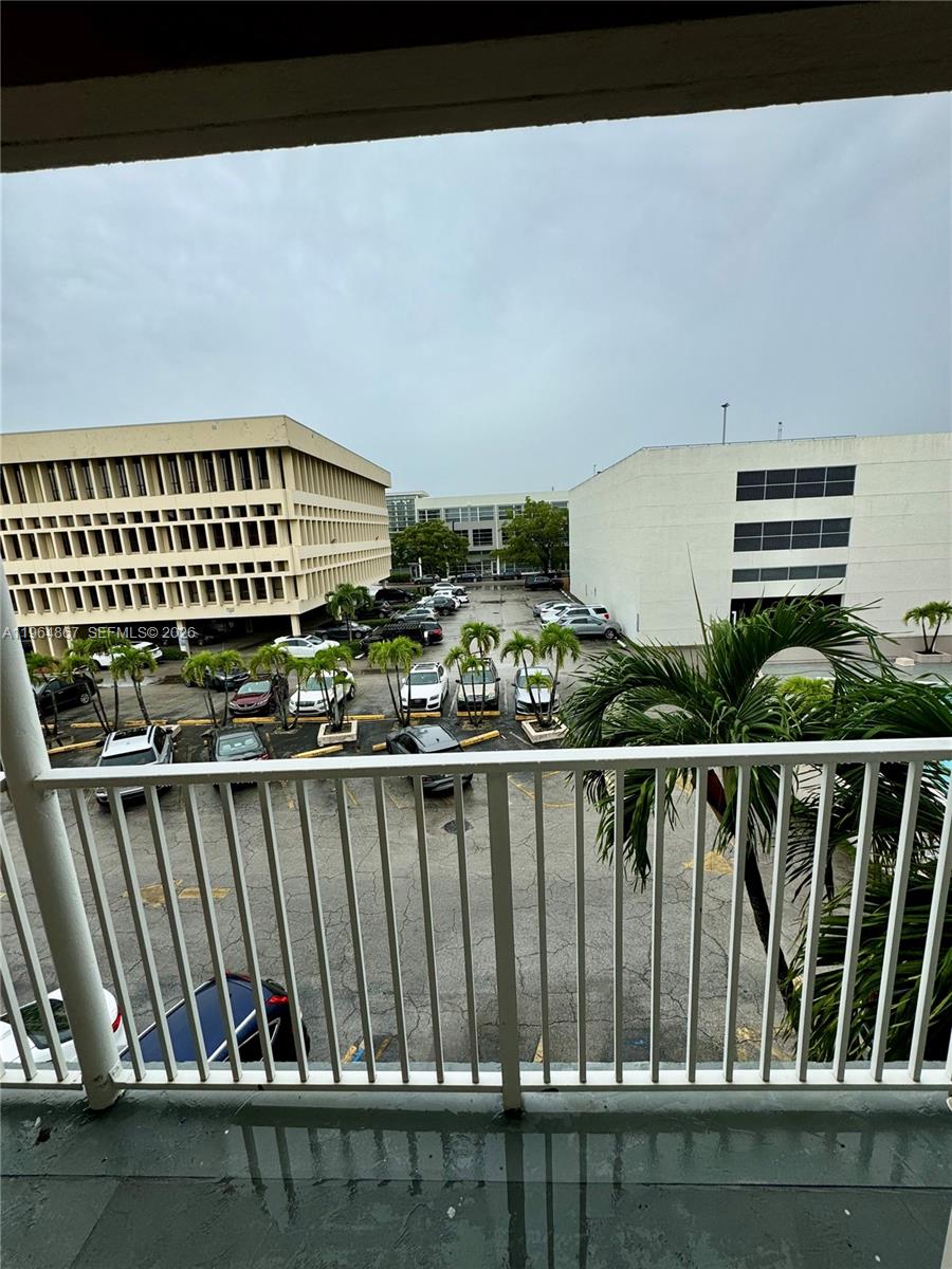 6580 Santona St #A38, Coral Gables FL 33146