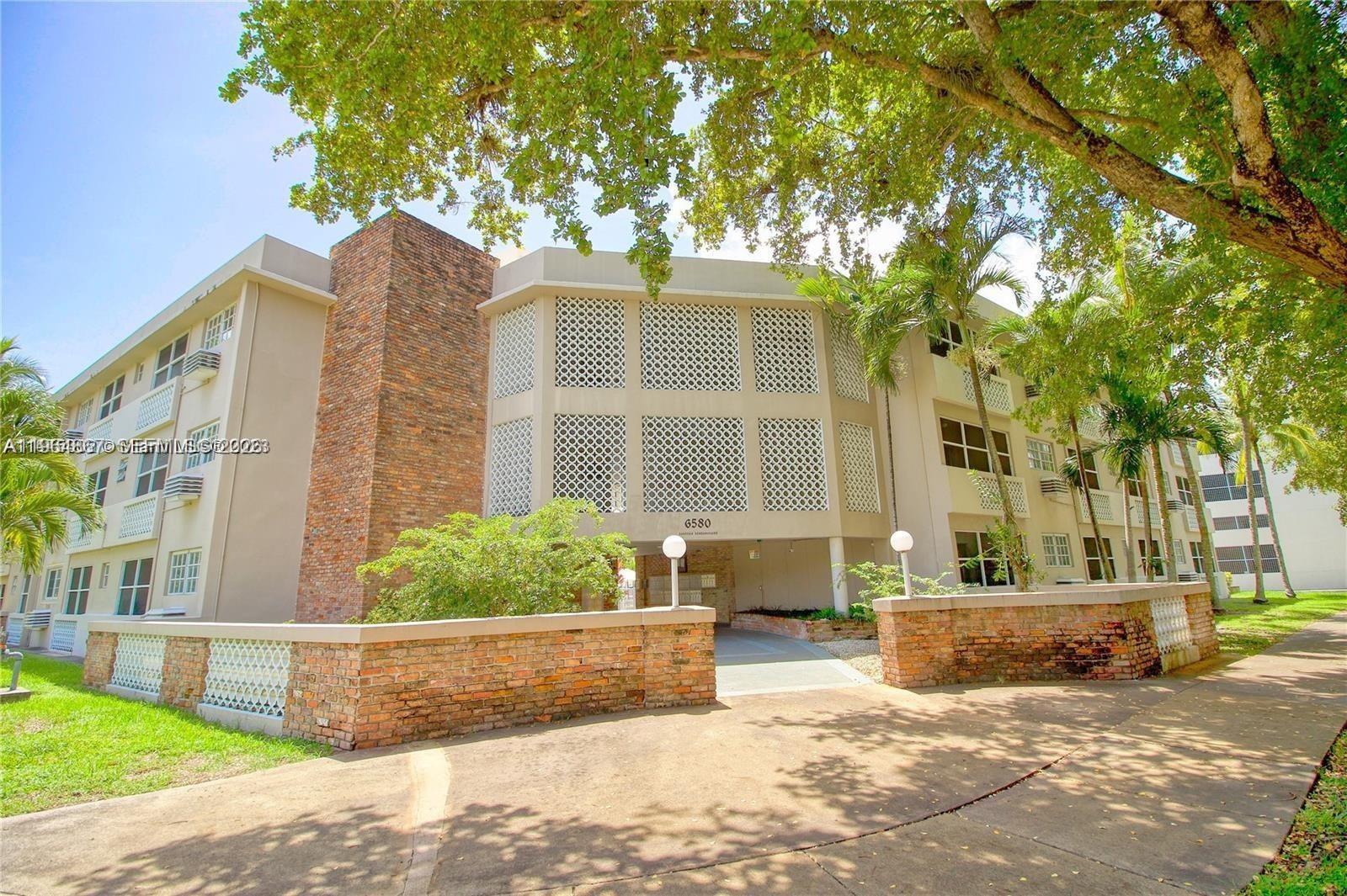 6580 Santona St #A38, Coral Gables FL 33146