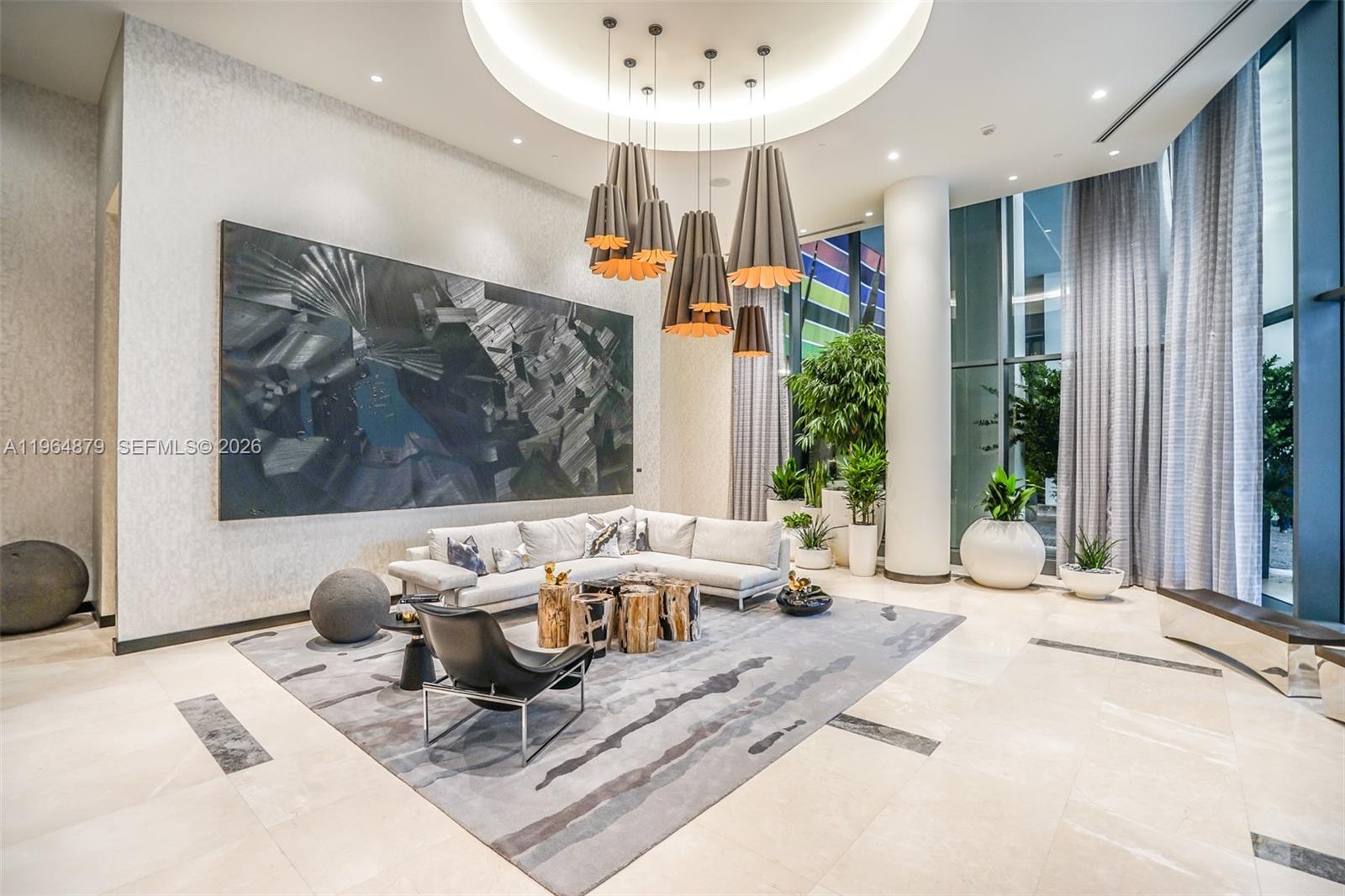 55 SW 9TH ST #2108, Miami FL 33130