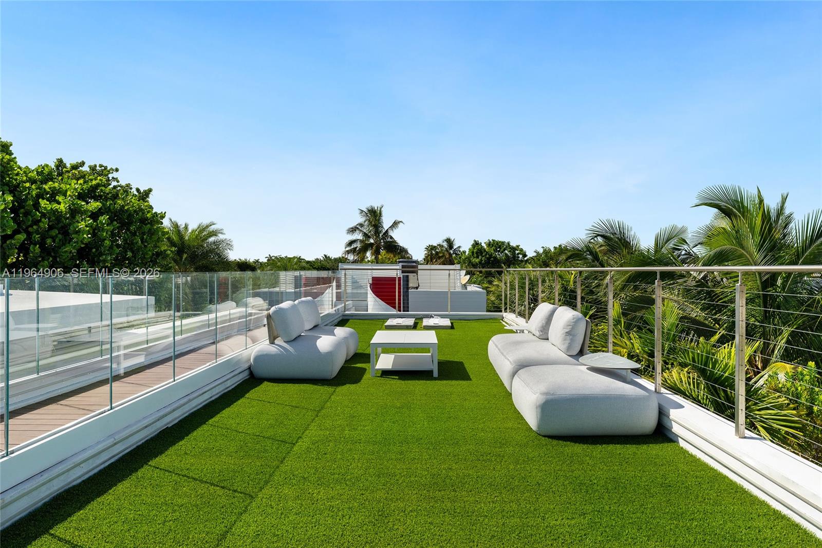 528 Lakeview Ct, Miami Beach FL 33140