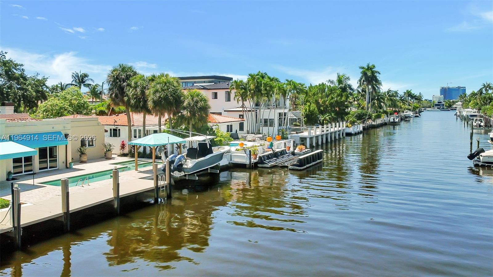 325 Bontona Ave, Fort Lauderdale FL 33301
