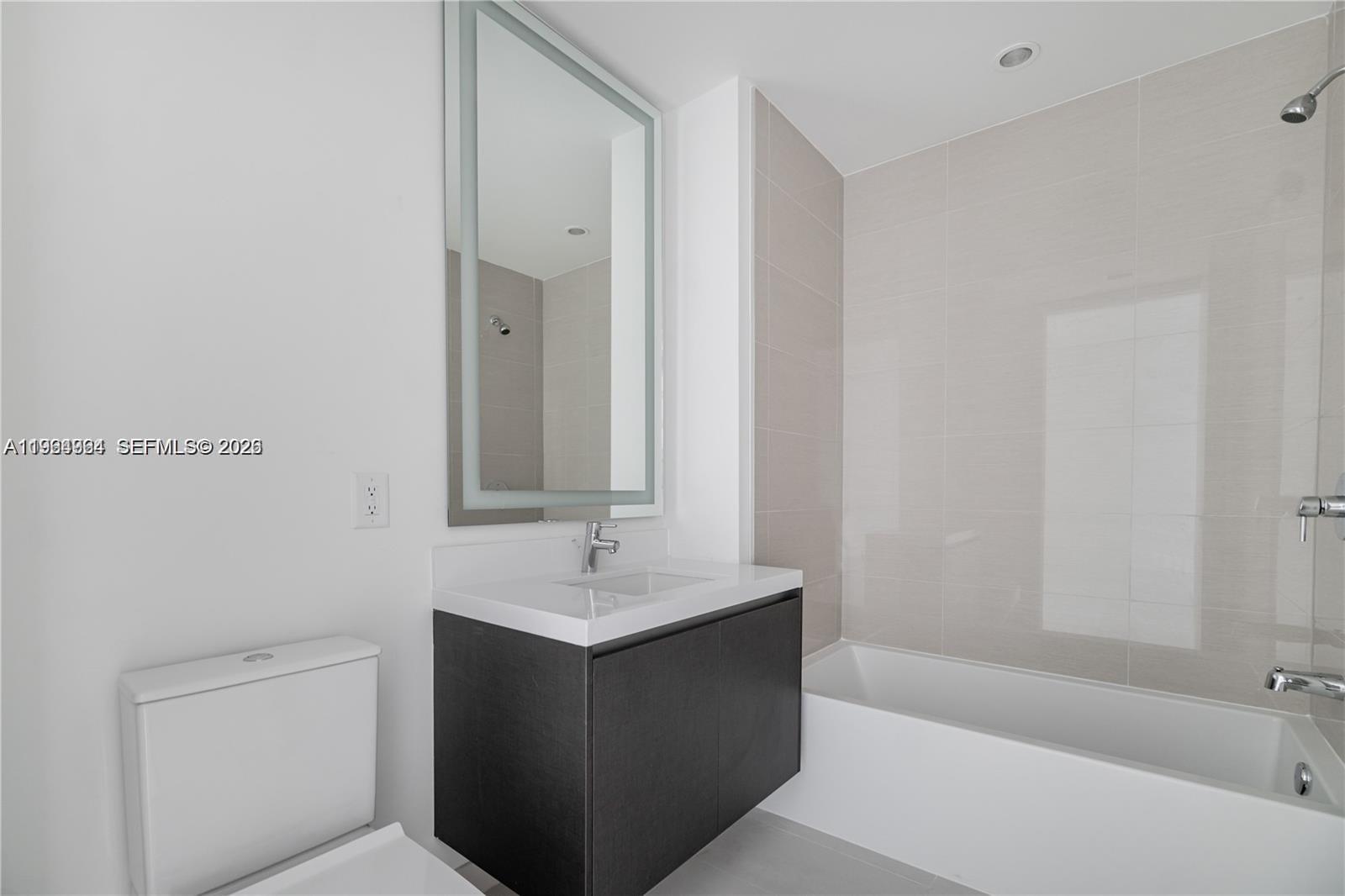 851 NE 1st Ave #4911, Miami FL 33132