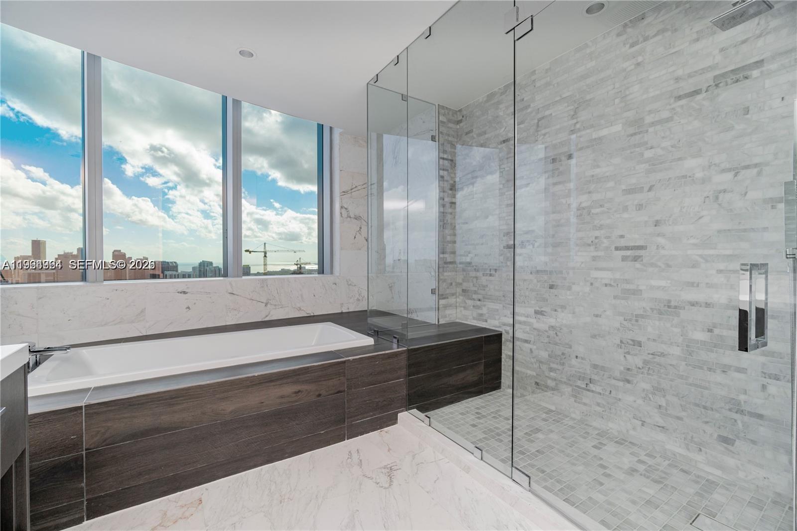 851 NE 1st Ave #4911, Miami FL 33132