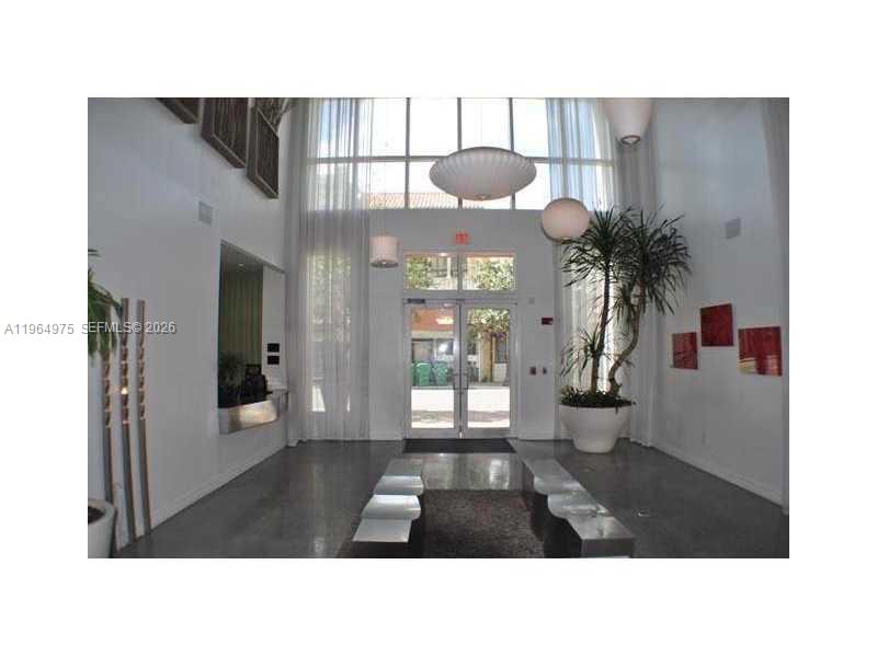 133 NE 2 AV #3117, Miami FL 33132