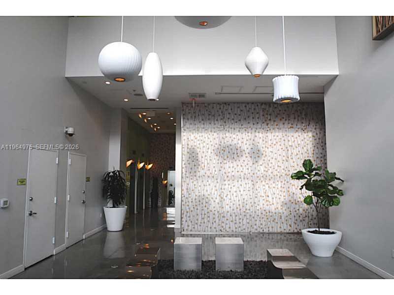 133 NE 2 AV #3117, Miami FL 33132