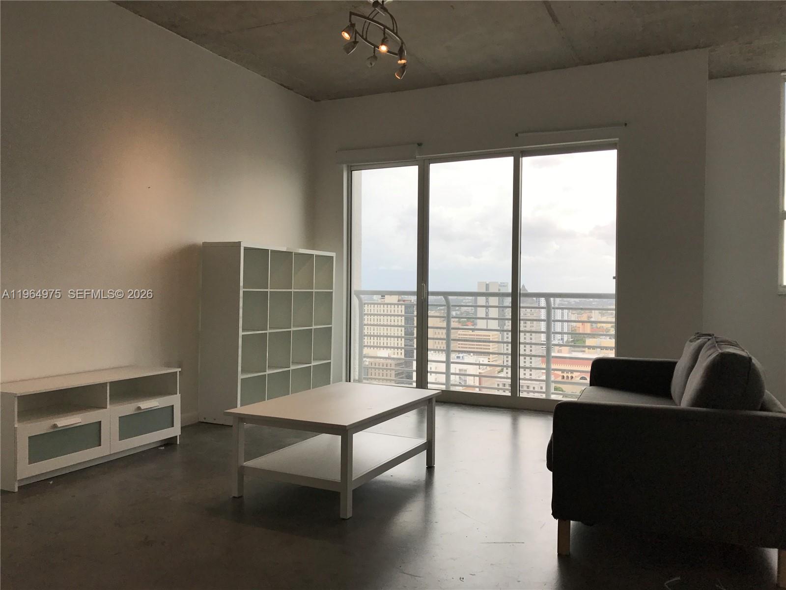 133 NE 2 AV #3117, Miami FL 33132
