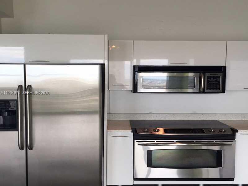 133 NE 2 AV #3117, Miami FL 33132