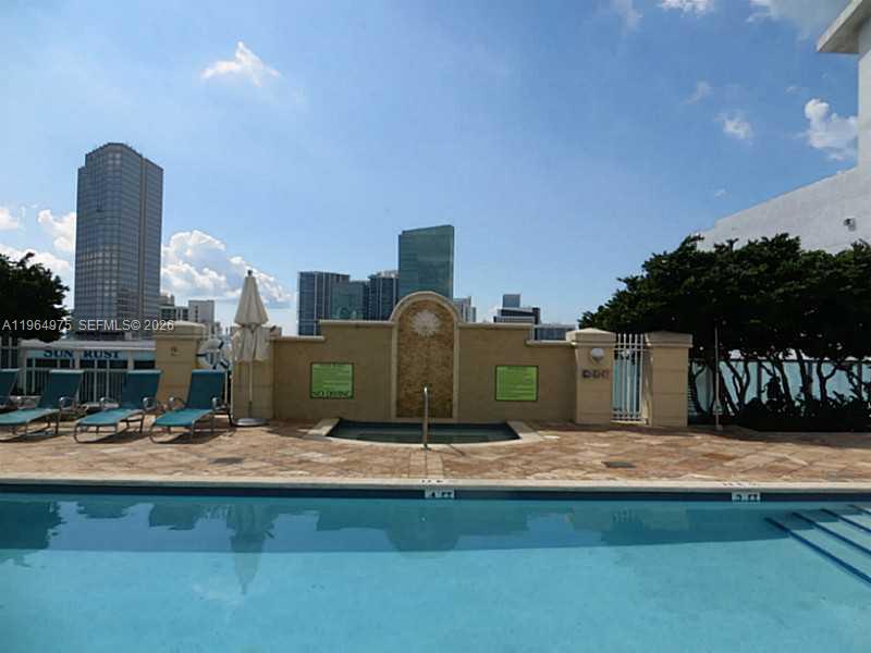 133 NE 2 AV #3117, Miami FL 33132