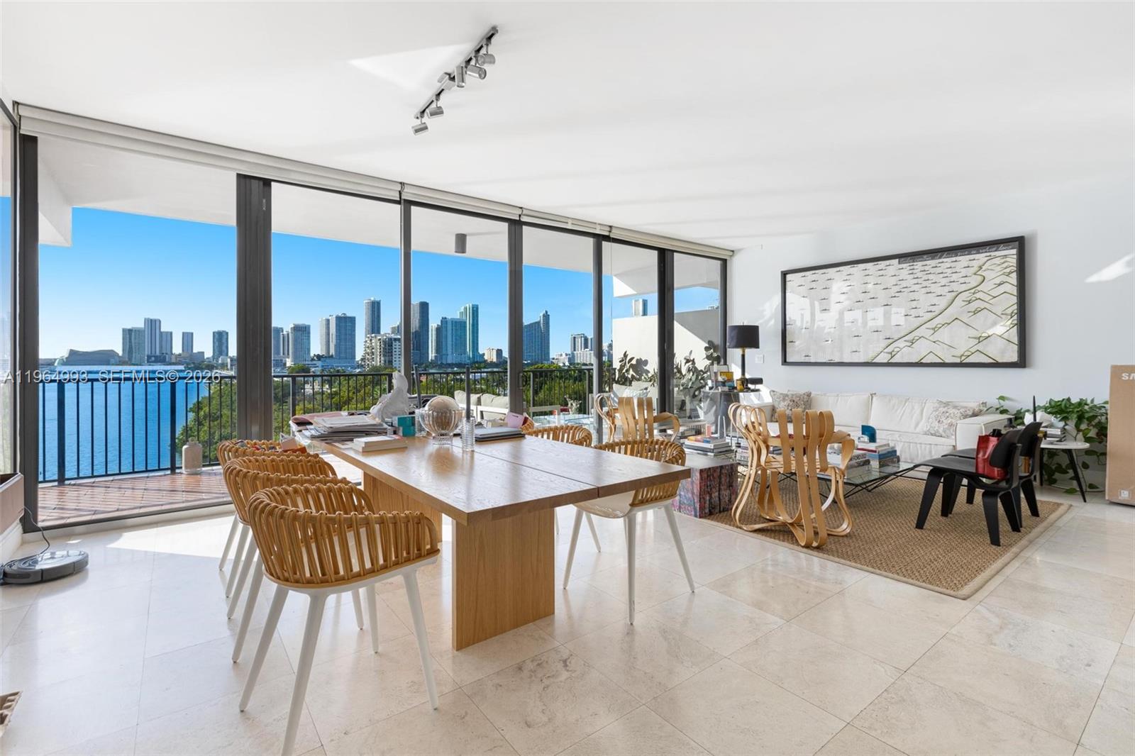 1000 Venetian Way #606, Miami FL 33139