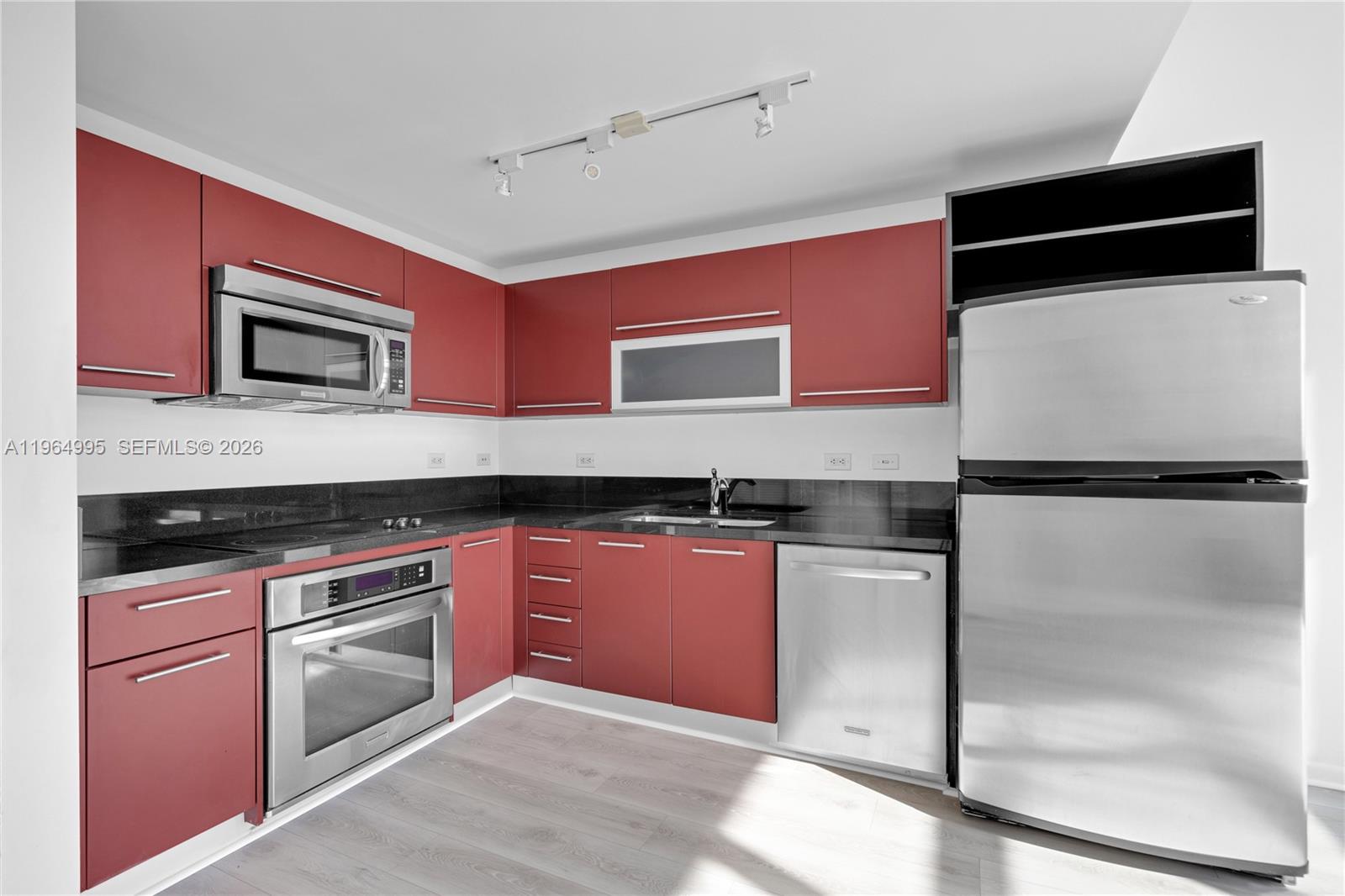 244 Biscayne Blvd #436, Miami FL 33132