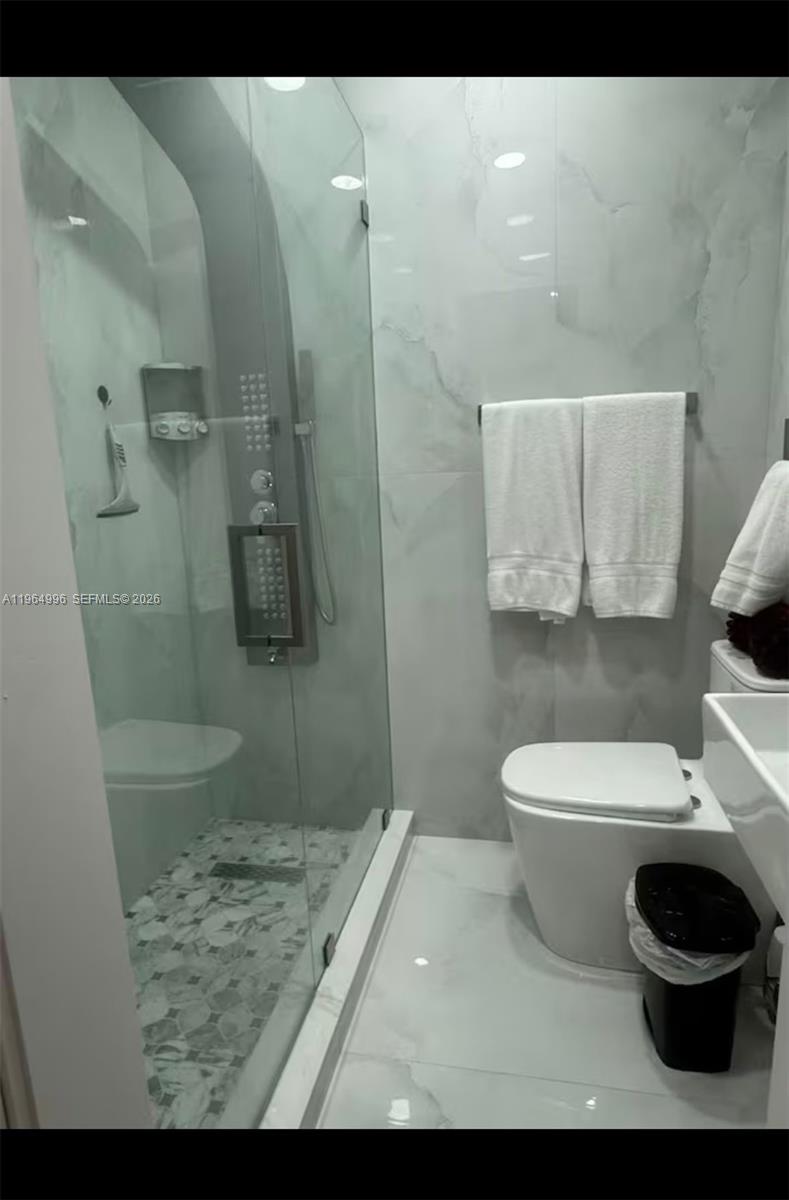 508 De Leon Dr, Miami Springs FL 33166