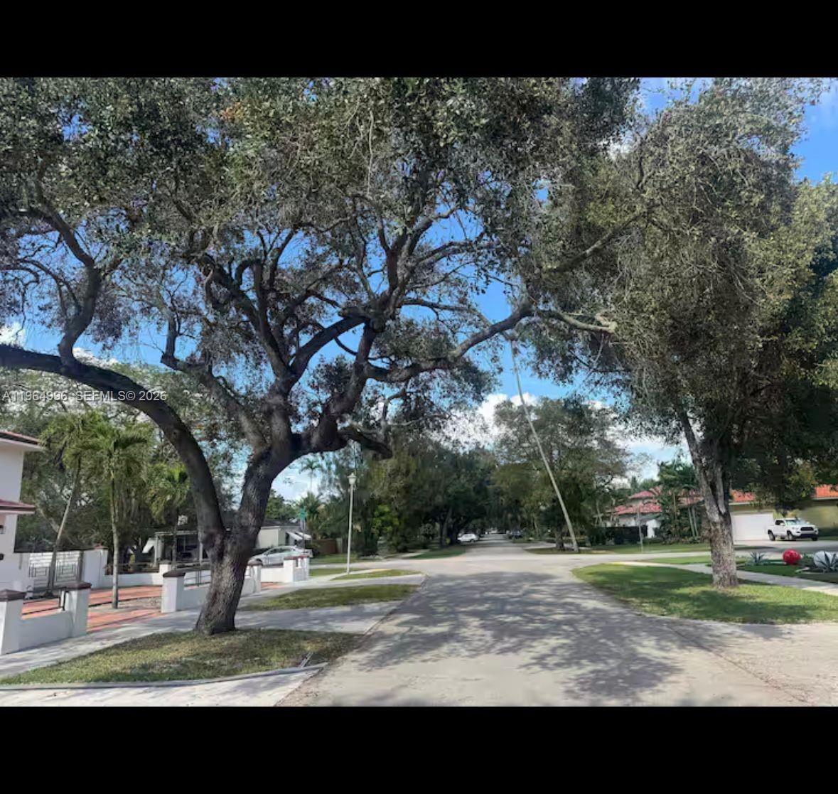 508 De Leon Dr, Miami Springs FL 33166