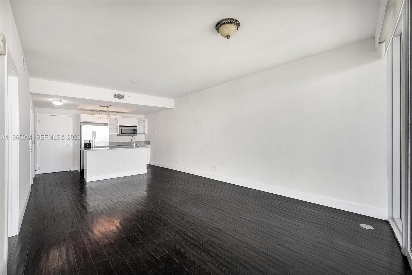 888 Biscayne Blvd #3111, Miami FL 33132