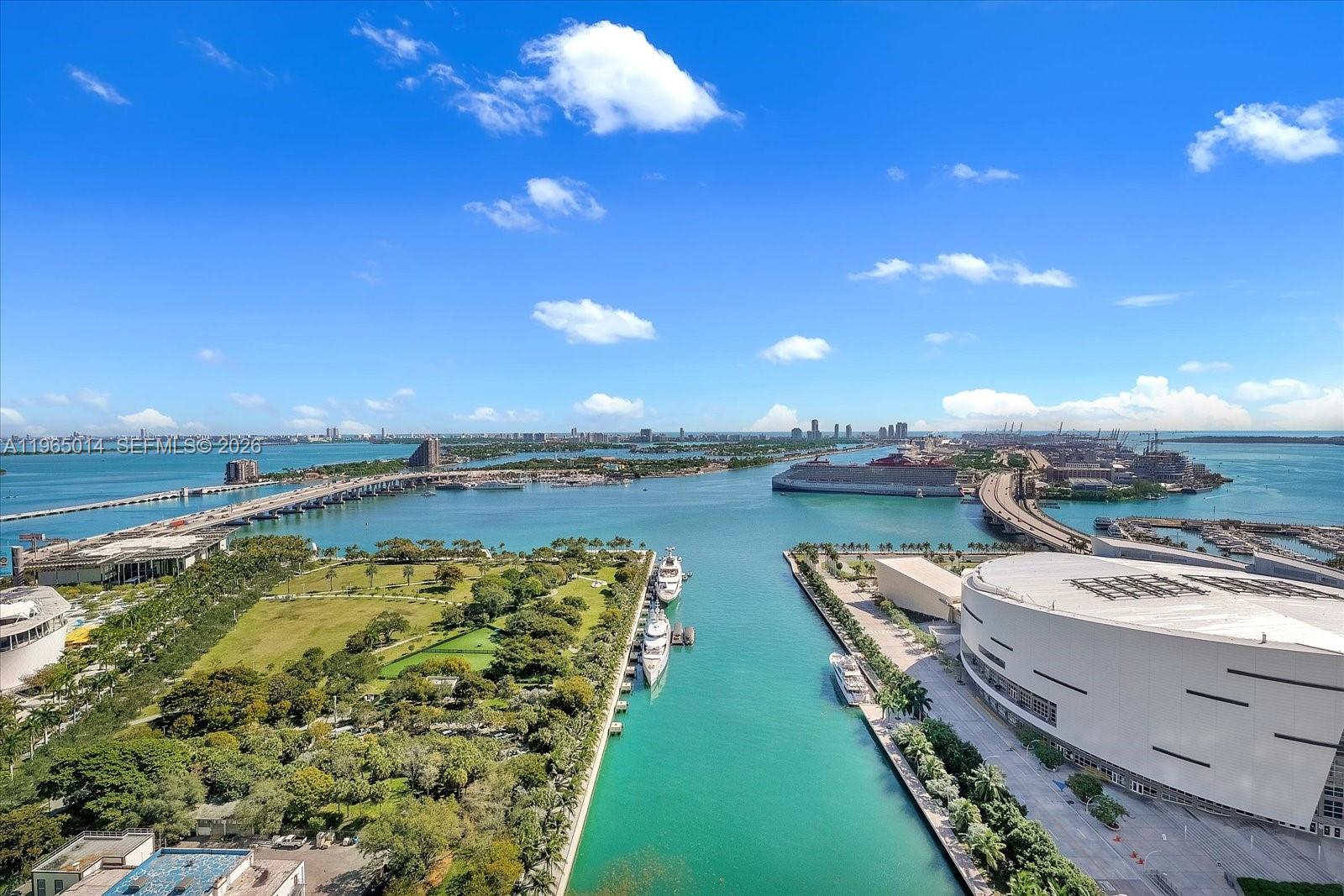 888 Biscayne Blvd #3111, Miami FL 33132