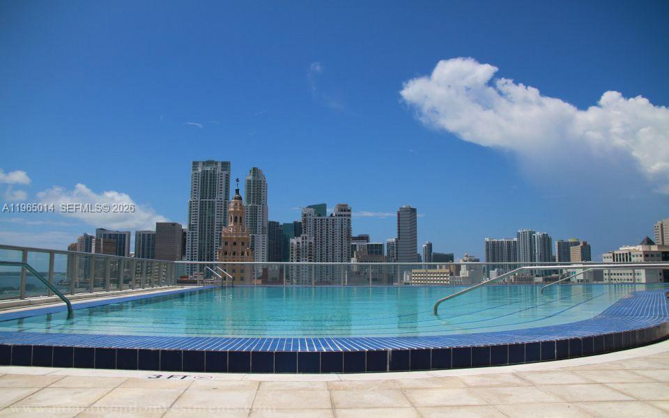 888 Biscayne Blvd #3111, Miami FL 33132