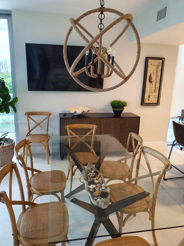 16385 Biscayne Blvd #507, North Miami Beach FL 33160
