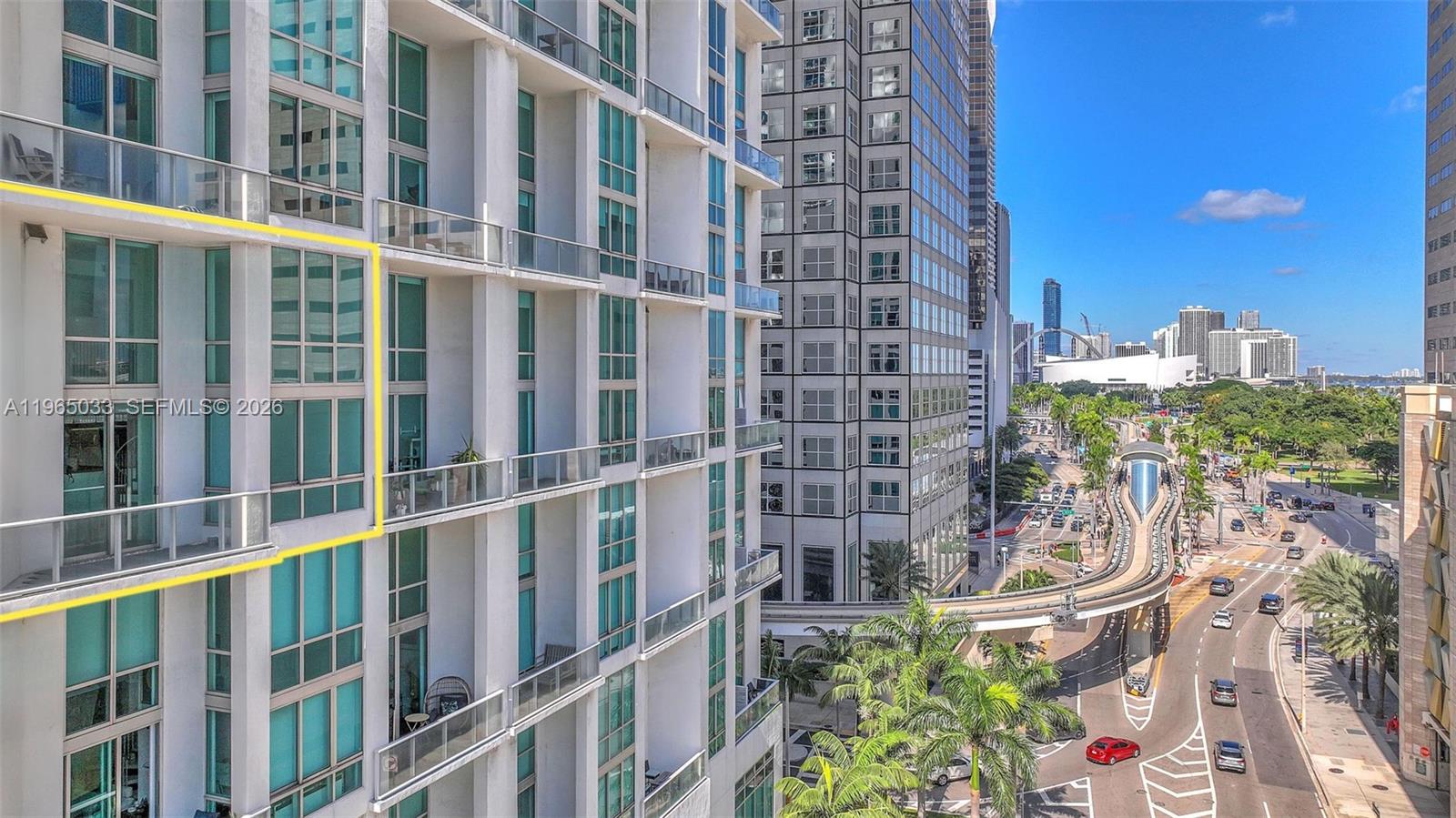 300 S Biscayne Blvd #L-822, Miami FL 33131
