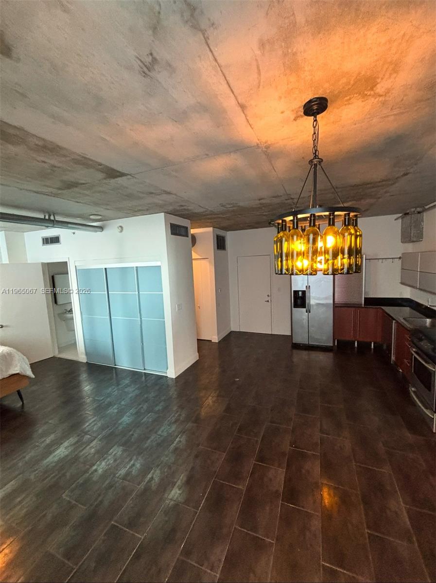 690 SW 1st Ct #1226, Miami FL 33130
