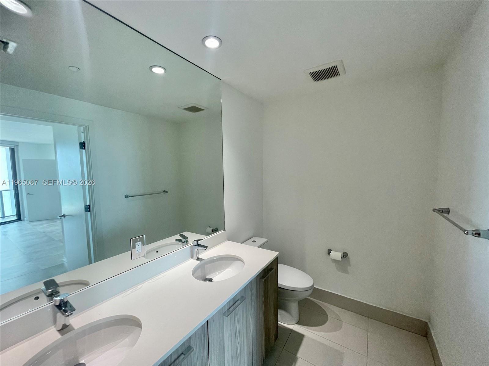 501 NE 31st St #3007, Miami FL 33137