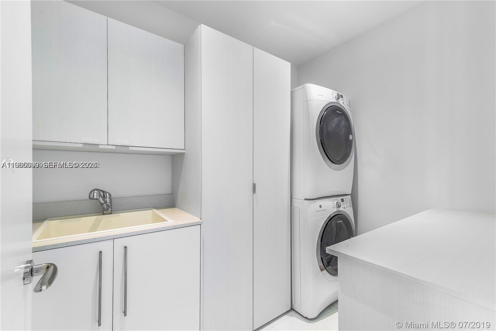 16901 Collins Ave #1905, Sunny Isles Beach FL 33160