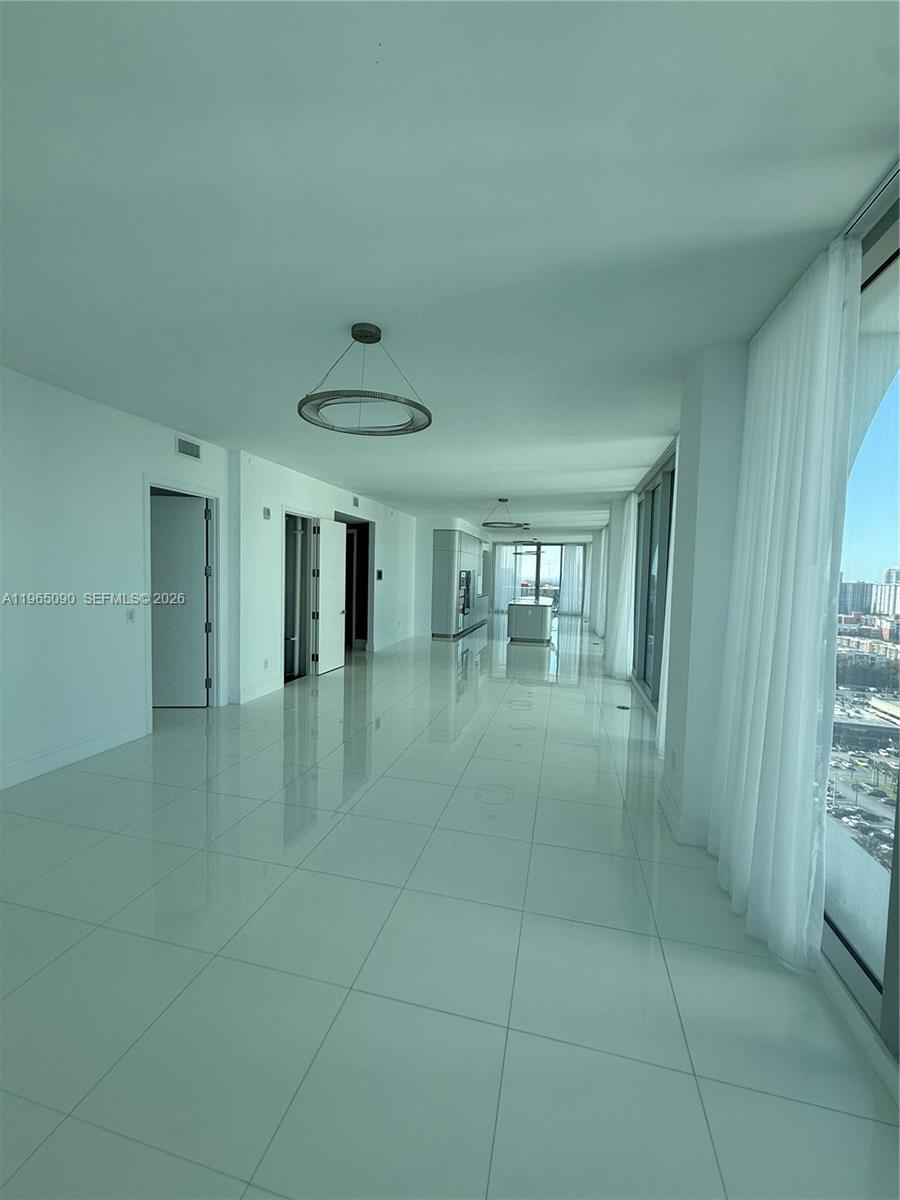 16901 Collins Ave #1905, Sunny Isles Beach FL 33160