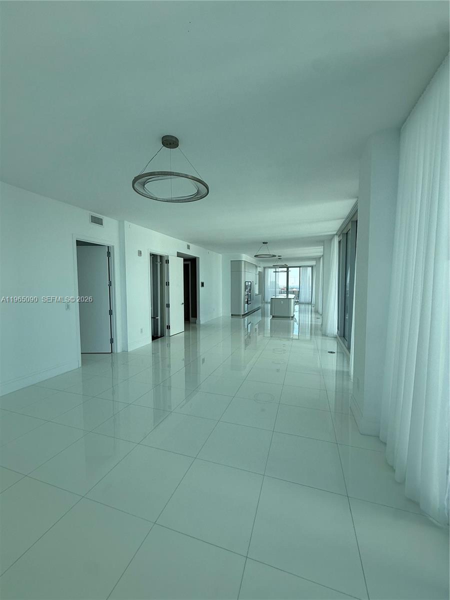 16901 Collins Ave #1905, Sunny Isles Beach FL 33160