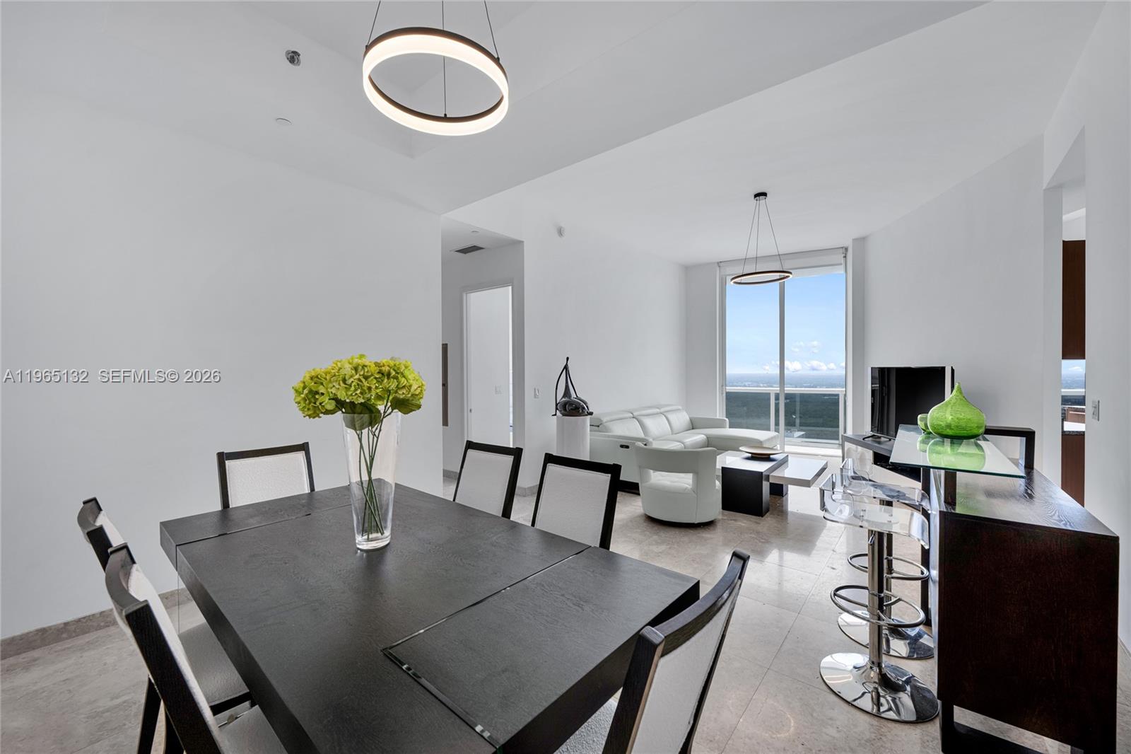16001 COLLINS AV #3805, Sunny Isles Beach FL 33160