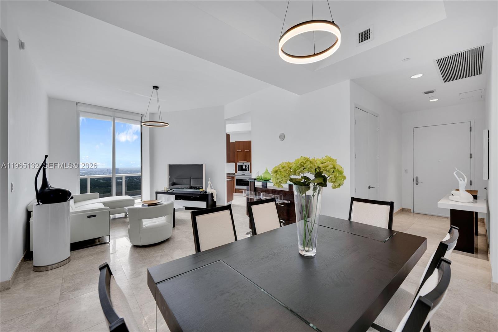 16001 COLLINS AV #3805, Sunny Isles Beach FL 33160