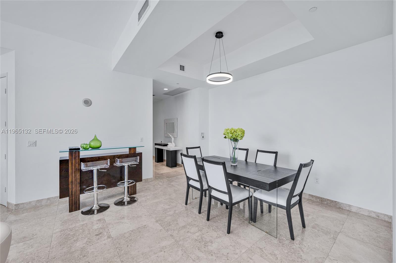16001 COLLINS AV #3805, Sunny Isles Beach FL 33160