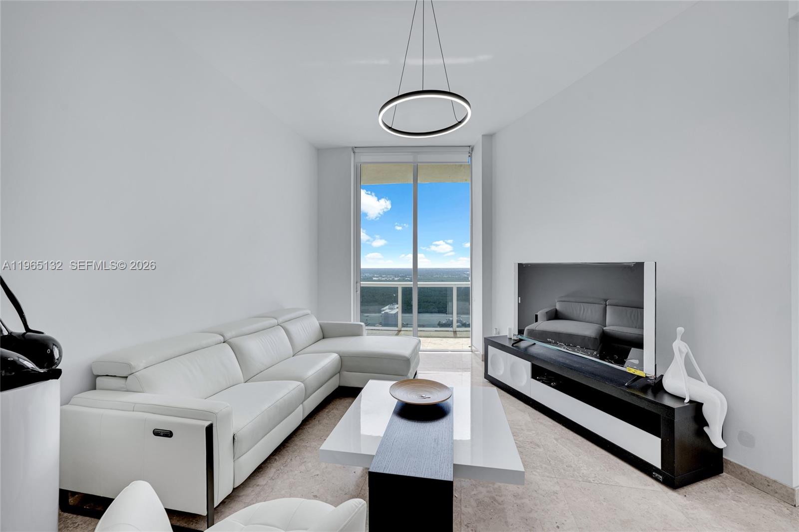 16001 COLLINS AV #3805, Sunny Isles Beach FL 33160