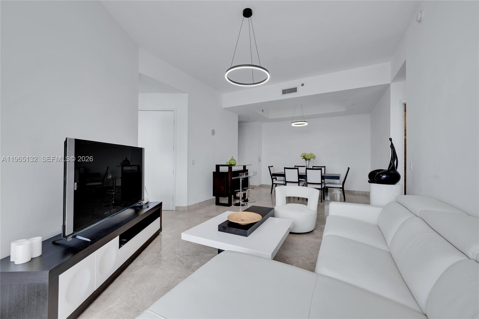 16001 COLLINS AV #3805, Sunny Isles Beach FL 33160