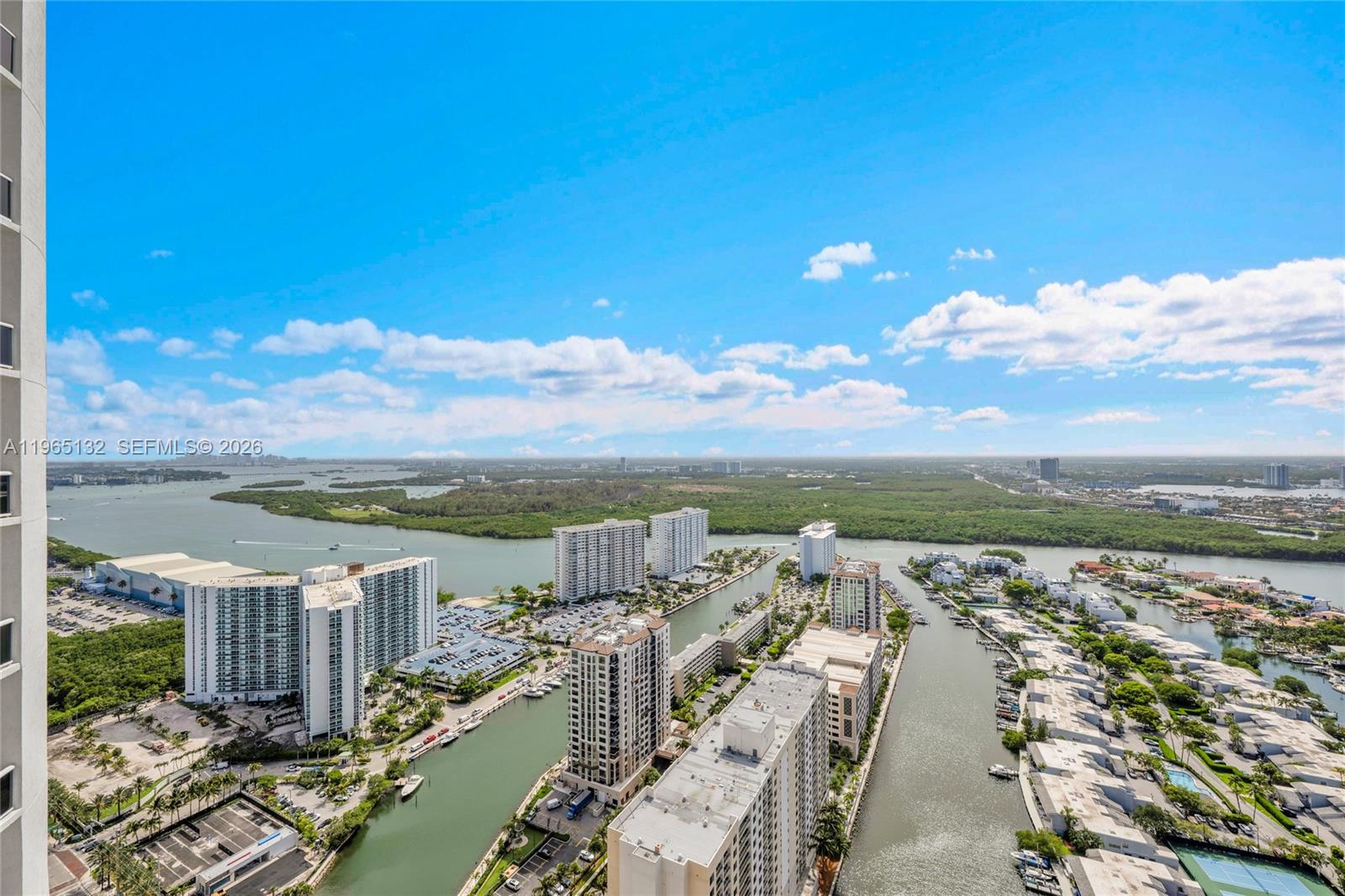 16001 COLLINS AV #3805, Sunny Isles Beach FL 33160