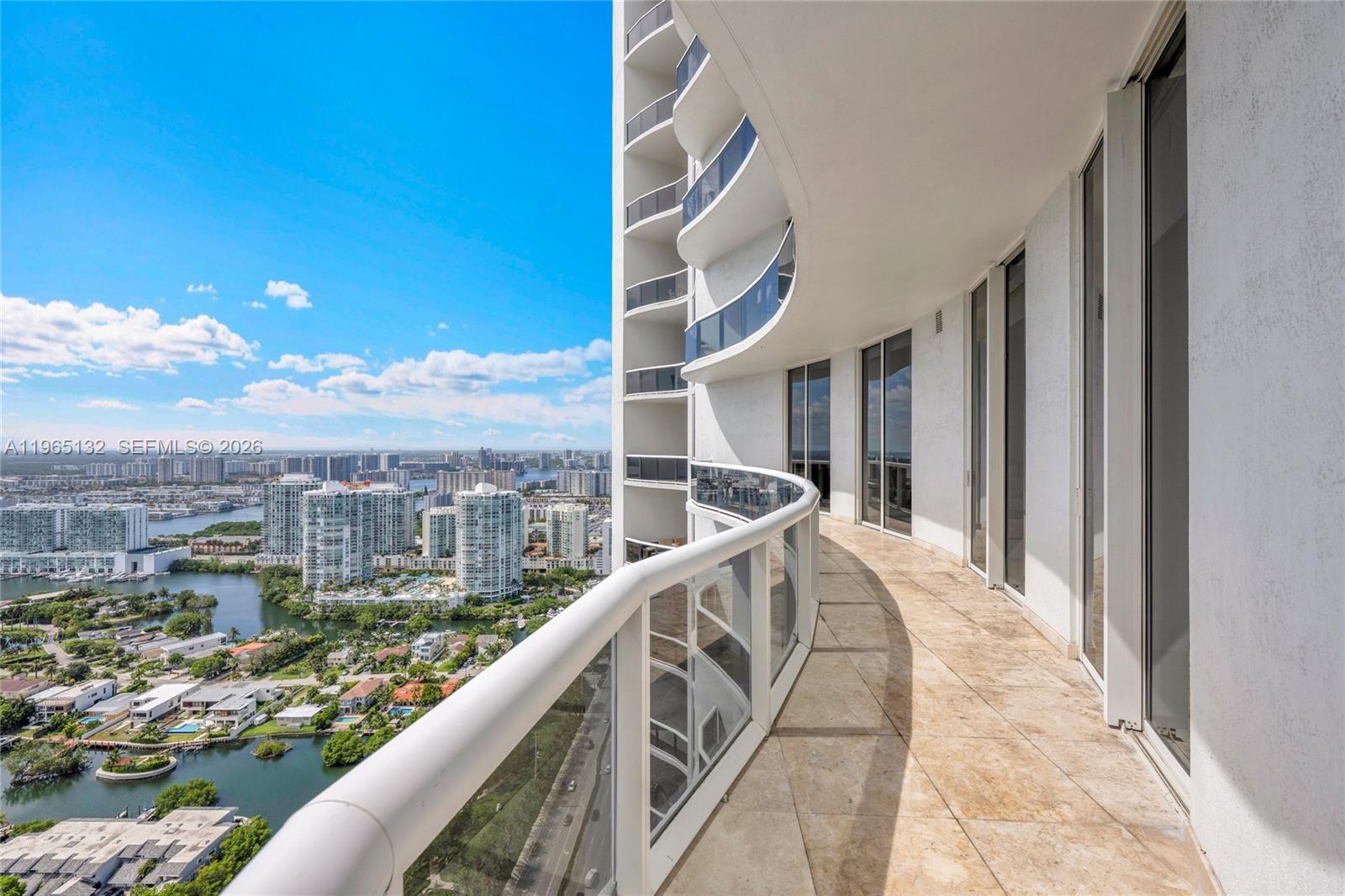 16001 COLLINS AV #3805, Sunny Isles Beach FL 33160