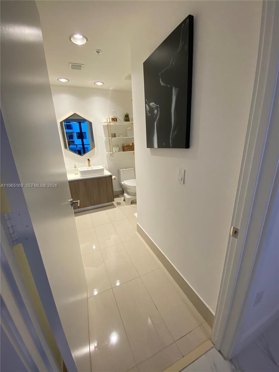 201 SW 17th Rd #403, Miami FL 33129