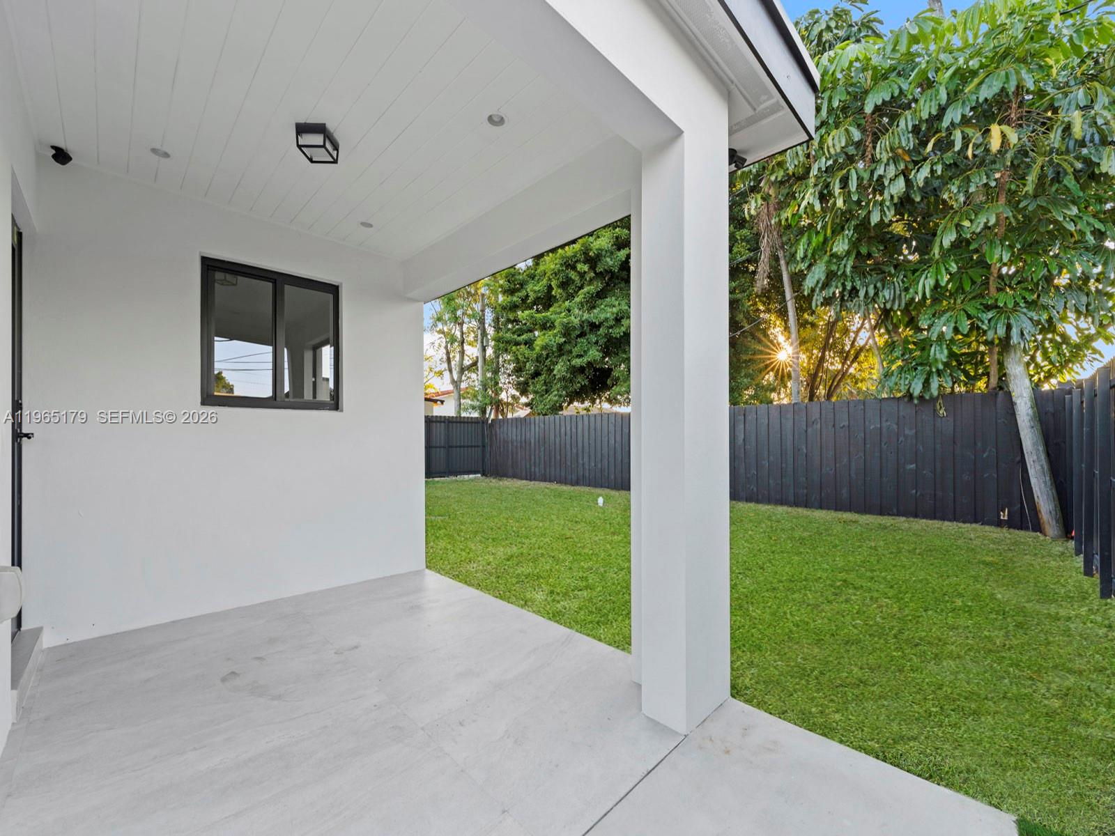 3620 SW 92nd Ave, Miami FL 33165