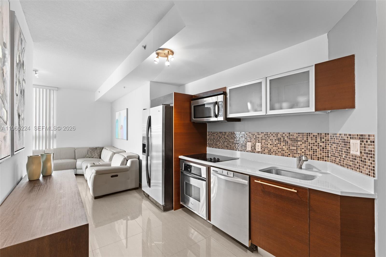1900 N Bayshore Dr #1505, Miami FL 33132