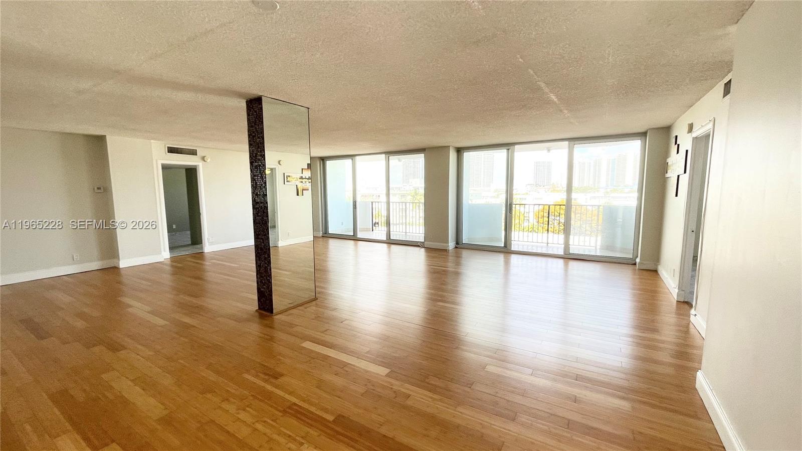 3703 NE 166th St #602, North Miami Beach FL 33160