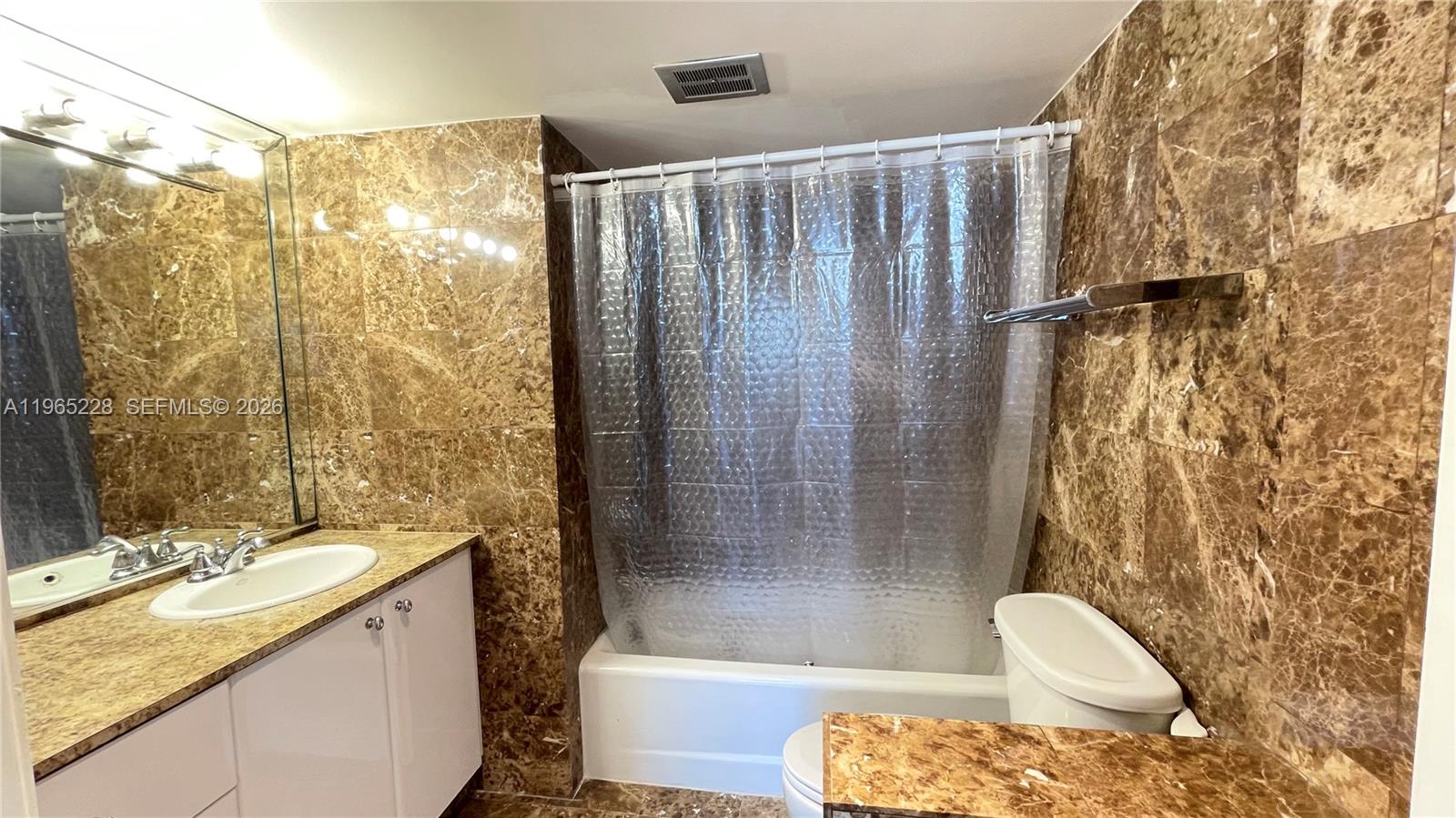 3703 NE 166th St #602, North Miami Beach FL 33160