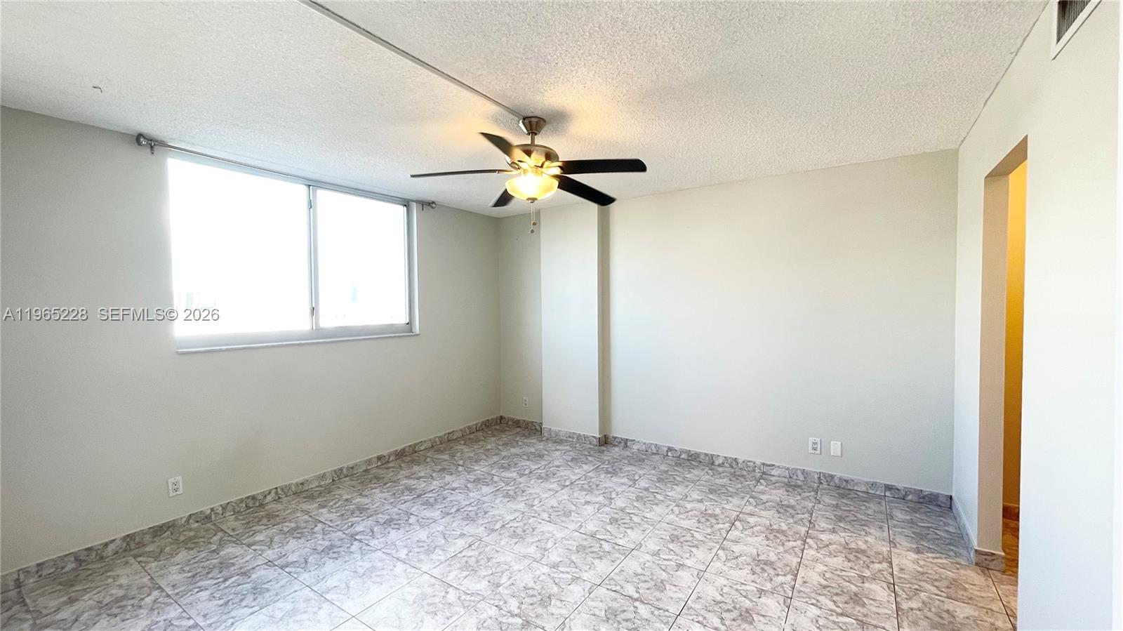 3703 NE 166th St #602, North Miami Beach FL 33160