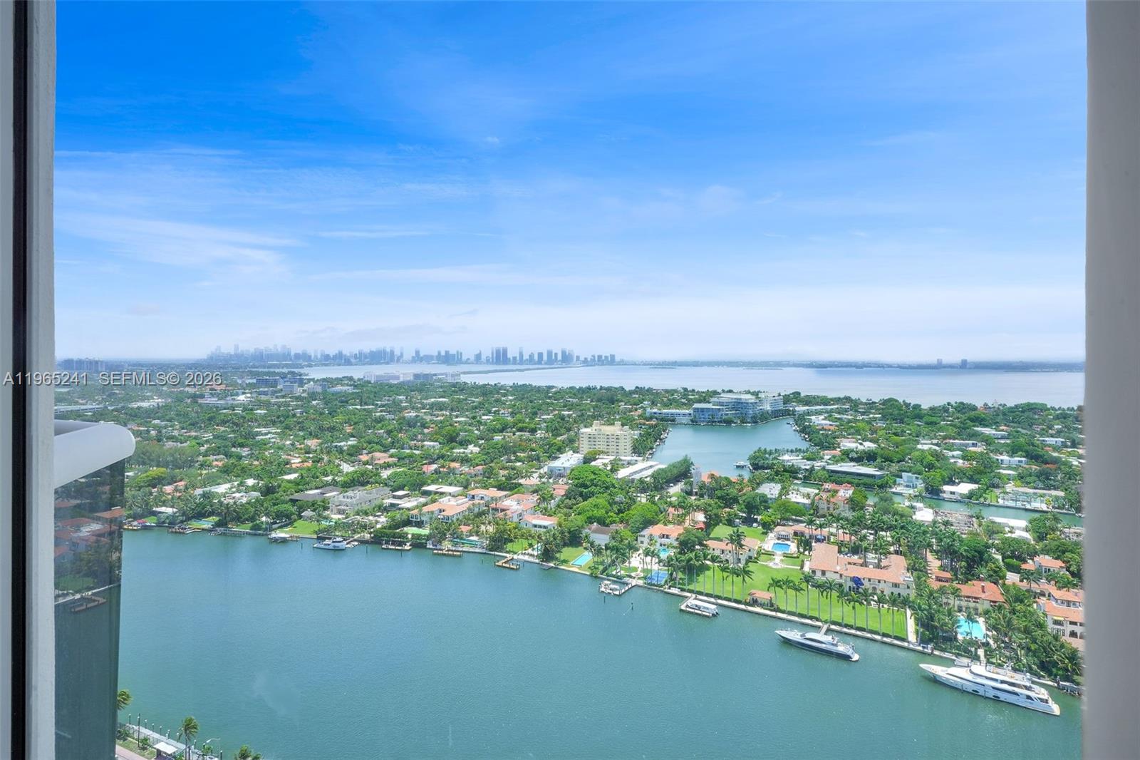 4775 Collins Ave #2805, Miami Beach FL 33140