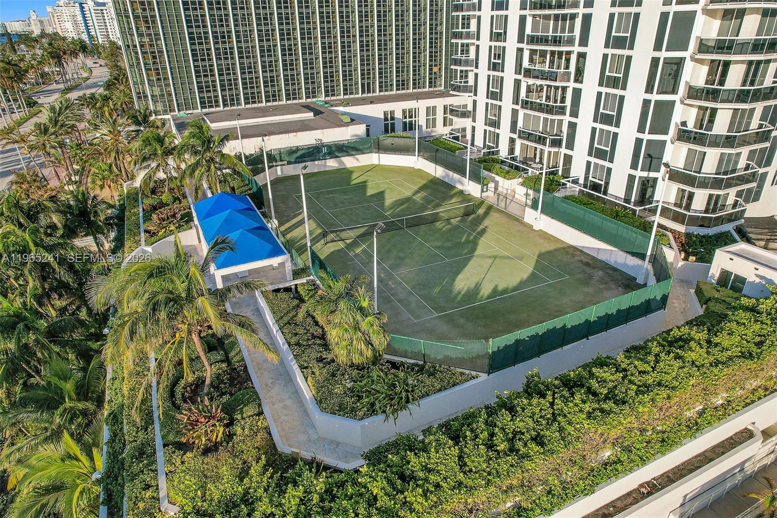 4775 Collins Ave #2805, Miami Beach FL 33140