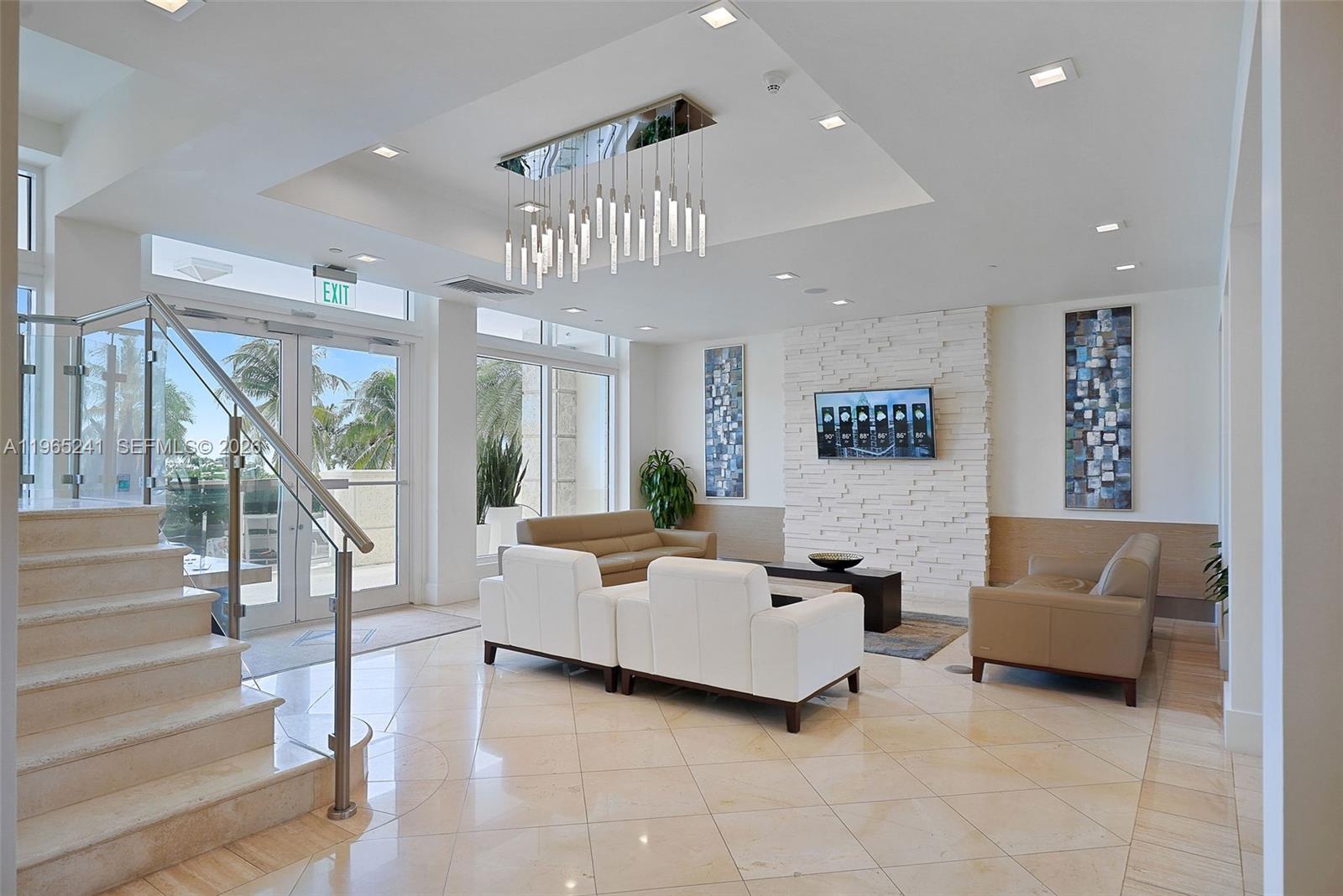 4775 Collins Ave #2805, Miami Beach FL 33140