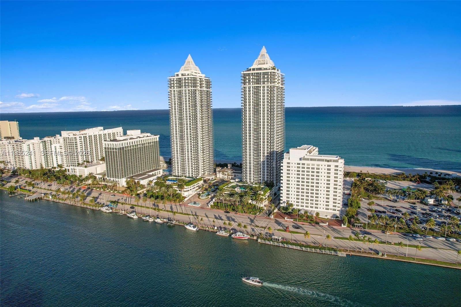 4775 Collins Ave #2805, Miami Beach FL 33140